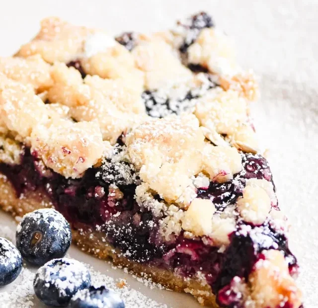 Blueberry Lemon Crumble Tart