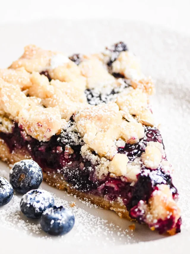 Blueberry Lemon Crumble Tart